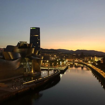 110 M2 Central Apartment In Abando Close To Guggenheim With Parking Bilbao Exterior photo