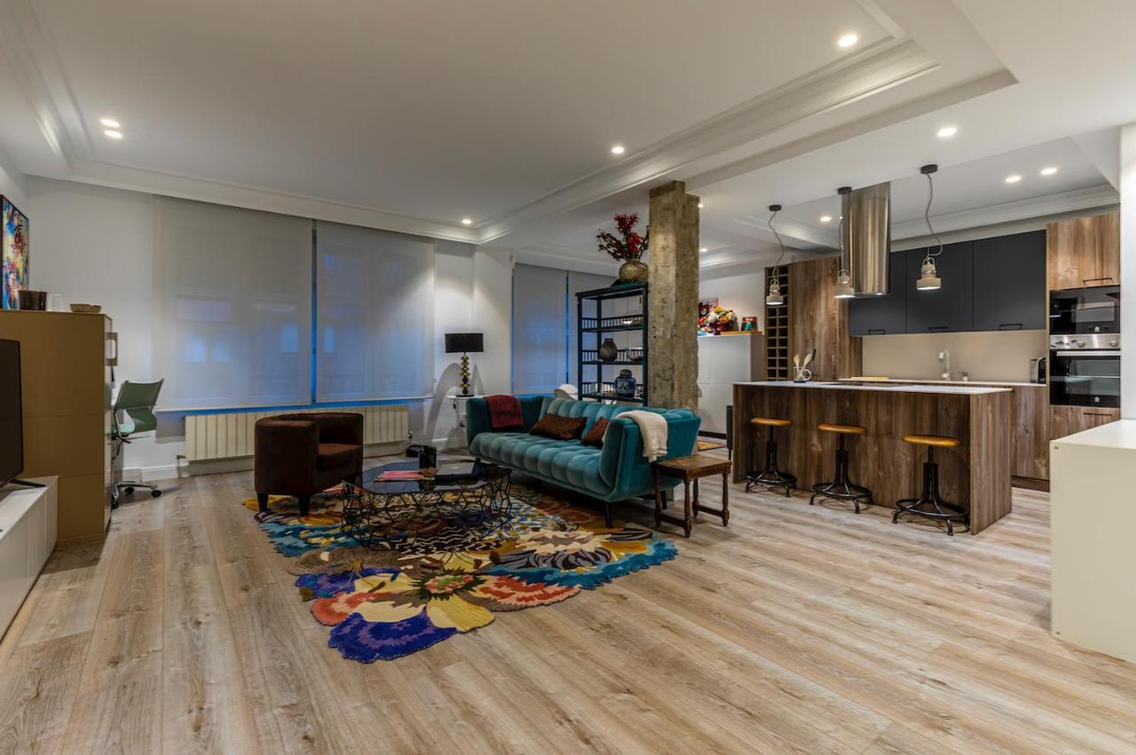 110 M2 Central Apartment In Abando Close To Guggenheim With Parking Bilbao Exterior photo